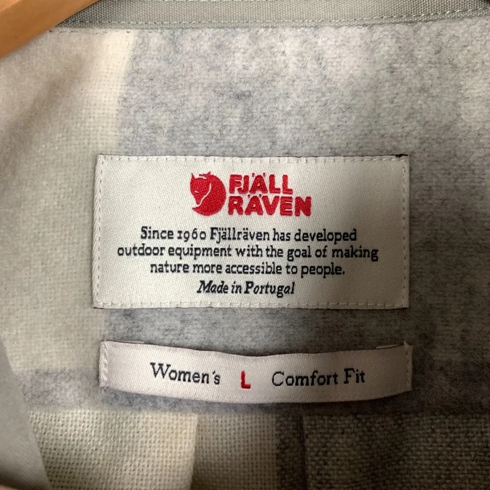 Fjallraven Canada Shirt Womens Large Fog/Chalk White Check Flannel Wool Trekking